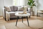 Okrągły Stolik Kawowy 65 cm Detroit w jasnym salonie